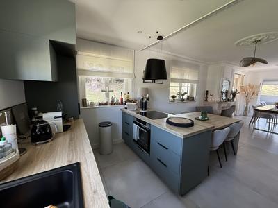 Maison - 148 m² - 6 pièces