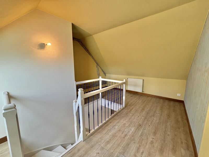 Villa - 166 m² - 6 pièces