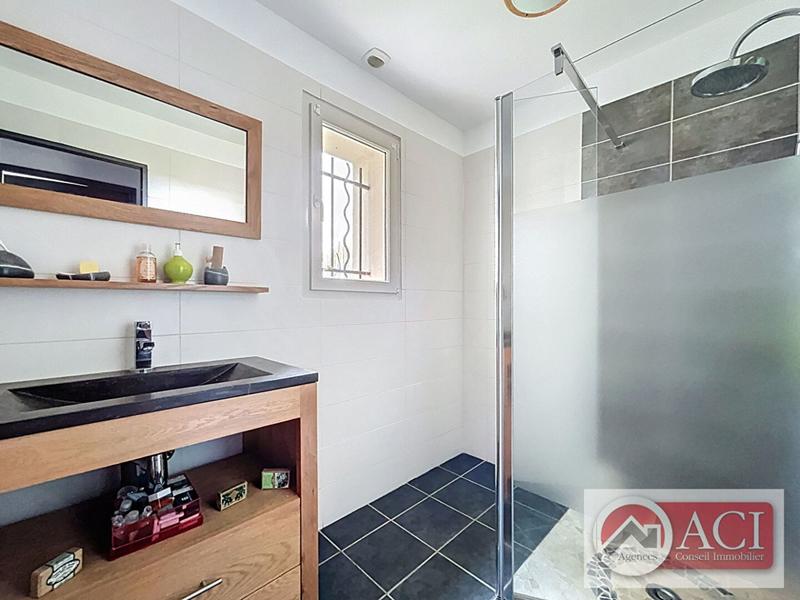 Maison - 155 m² - 6 pièces