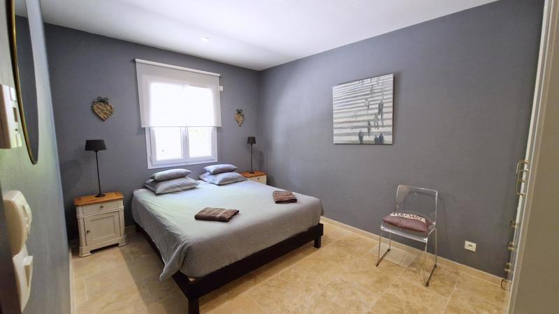 Maison - 221 m² - 9 pièces