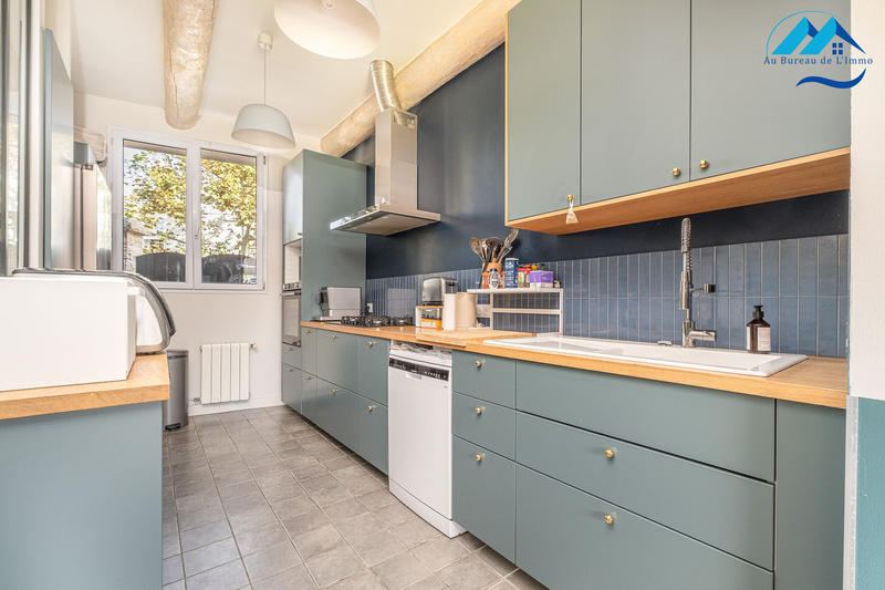 Maison - 197 m² - 8 pièces