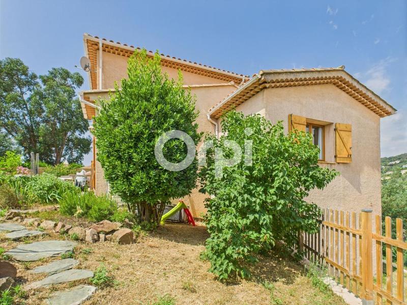 Villa - 134 m² - 4 pièces