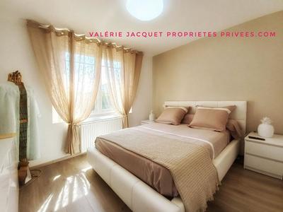 Maison - 105 m² - 4 pièces