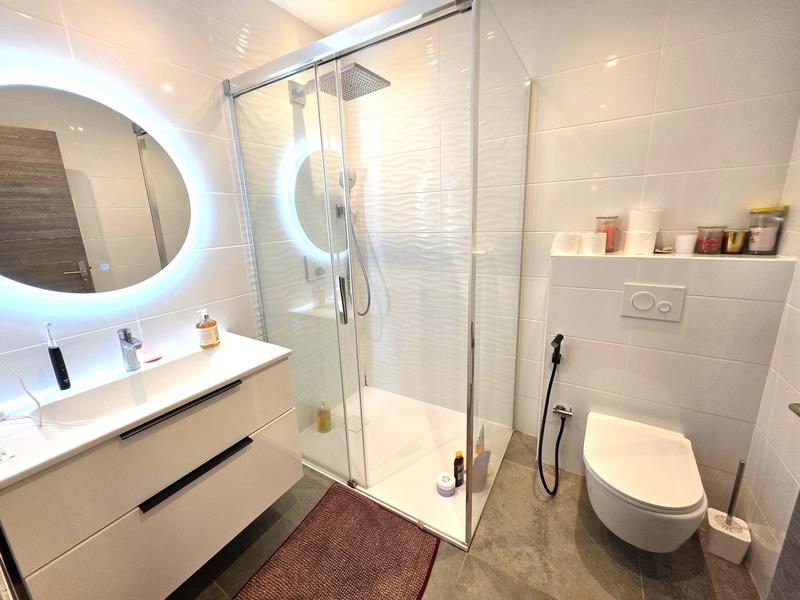 Maison contemporaine - 104 m² - 4 pièces