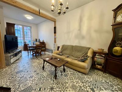 Maison - 105 m² - 4 pièces