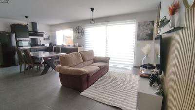 Maison contemporaine - 80 m² - 4 pièces