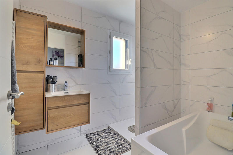 Maison - 148 m² - 4 pièces