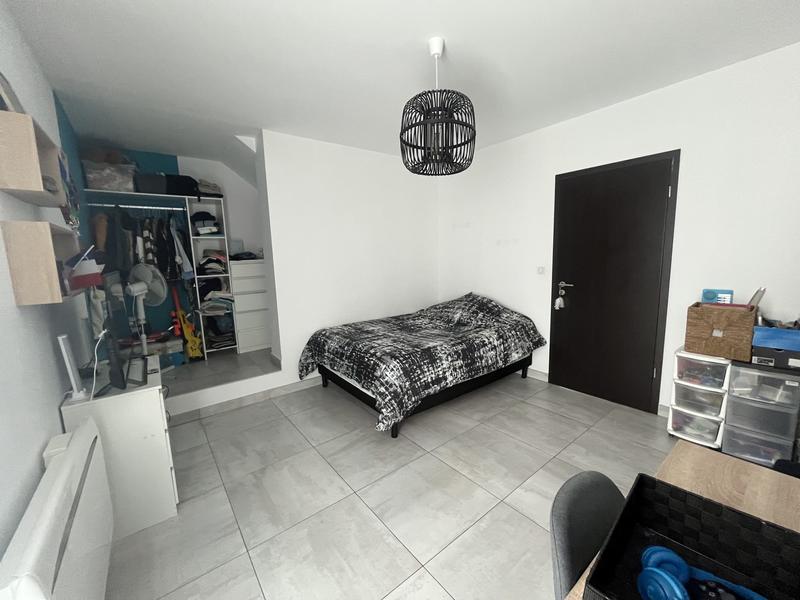 Maison contemporaine - 190 m² - 6 pièces