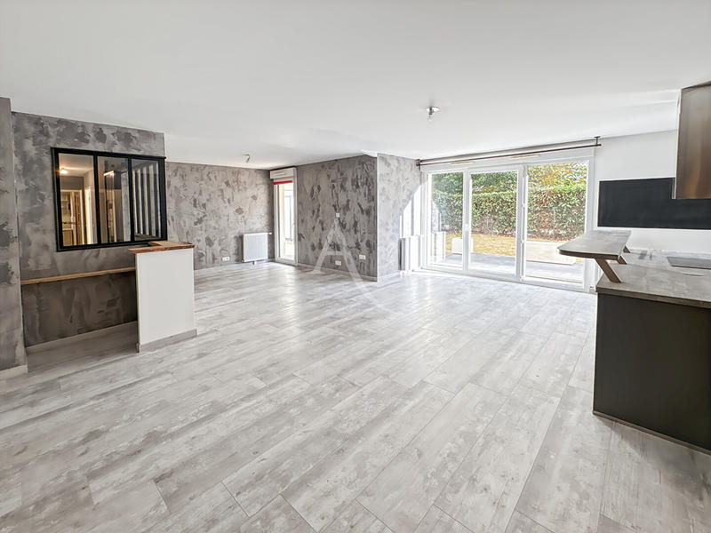 Appartement - 106 m² - 5 pièces