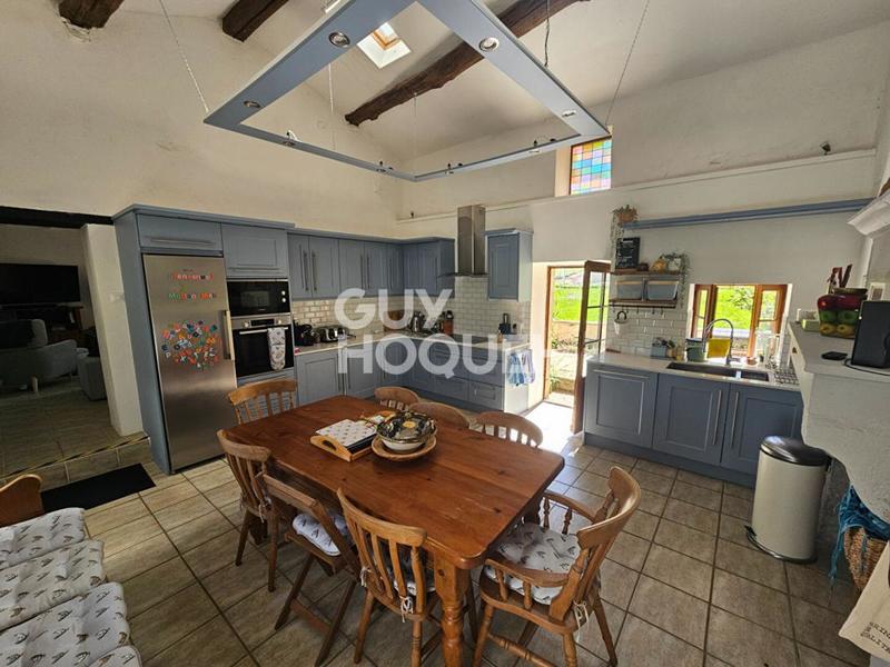 Maison - 142 m² - 6 pièces