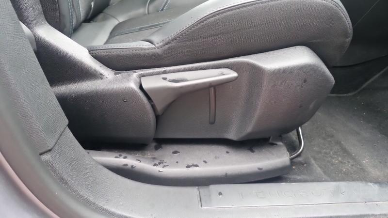 Peugeot 3008 Bluehdi 130ch Ss Eat8 Allure Pack