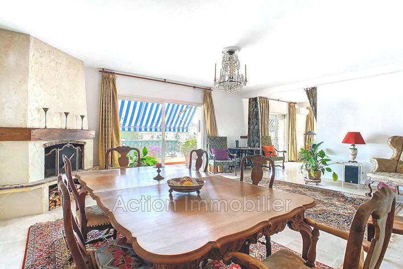 Appartement - 154 m² - 3 pièces