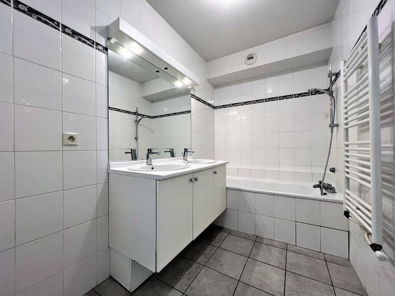 Appartement - 87 m² - 4 pièces