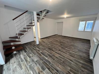 Maison de ville - 85 m² - 4 pièces