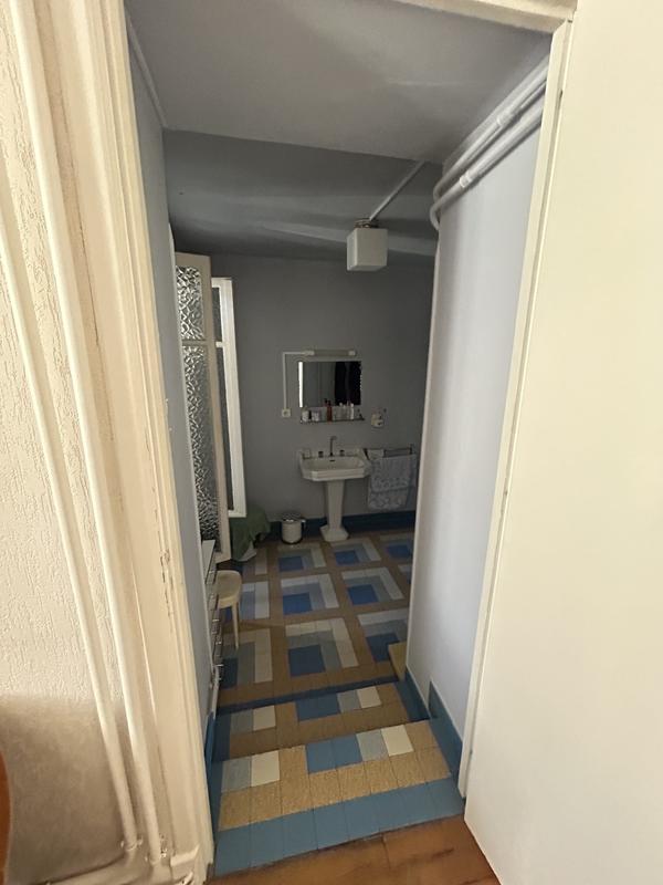 Maison traditionnelle - 188 m² - 7 pièces