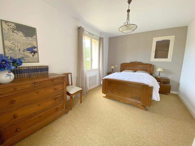 Maison - 146 m² - 7 pièces