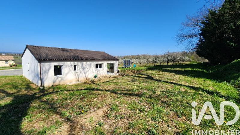 Maison - 95 m² - 4 pièces