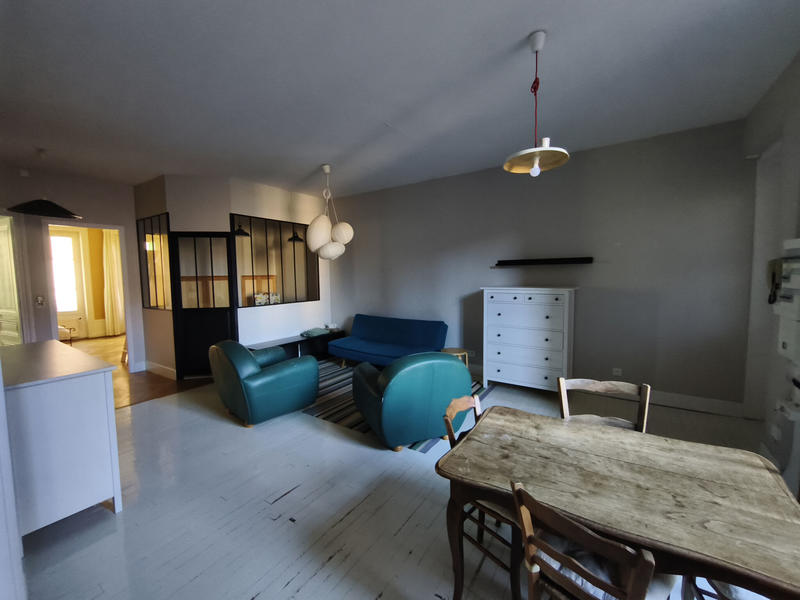 Appartement - 90 m² - 3 pièces