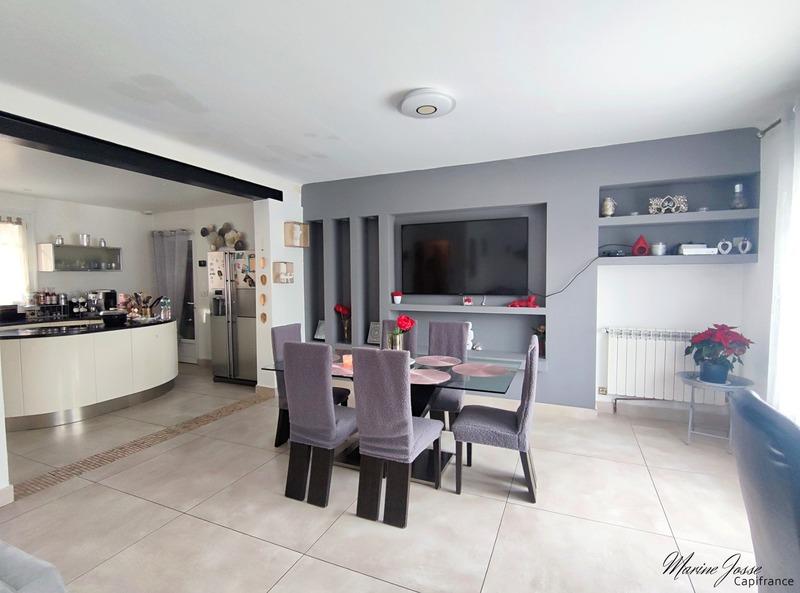 Maison - 114 m² - 4 pièces