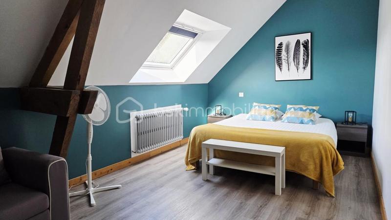 Propriété - 303 m² - 12 pièces