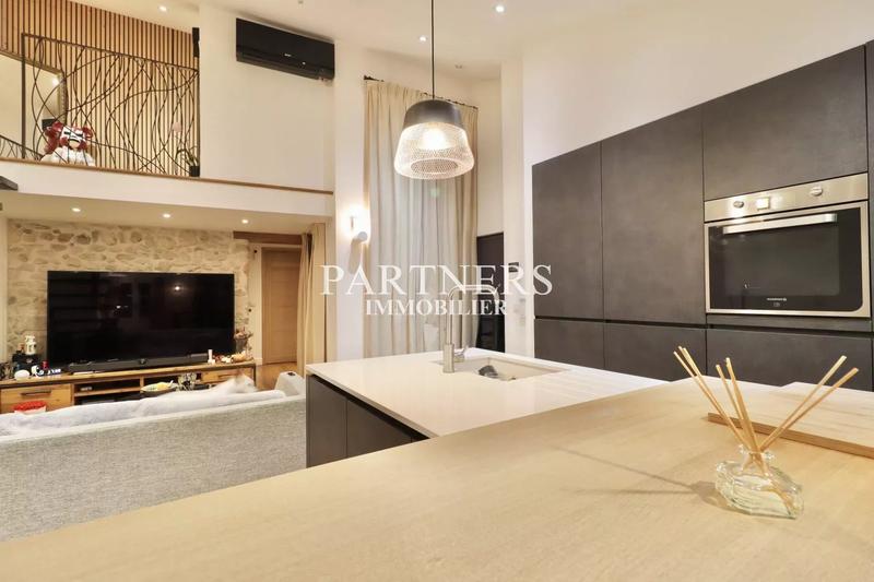 Appartement - 70 m² - 3 pièces