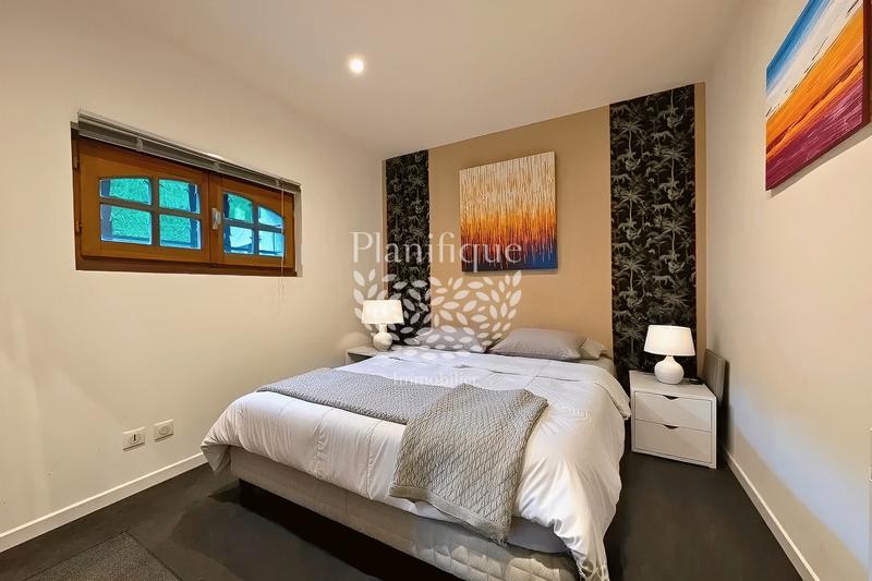 Villa - 469 m² - 10 pièces