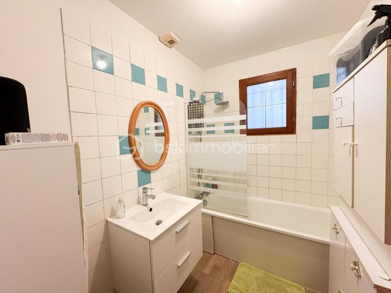 Maison - 83 m² - 5 pièces