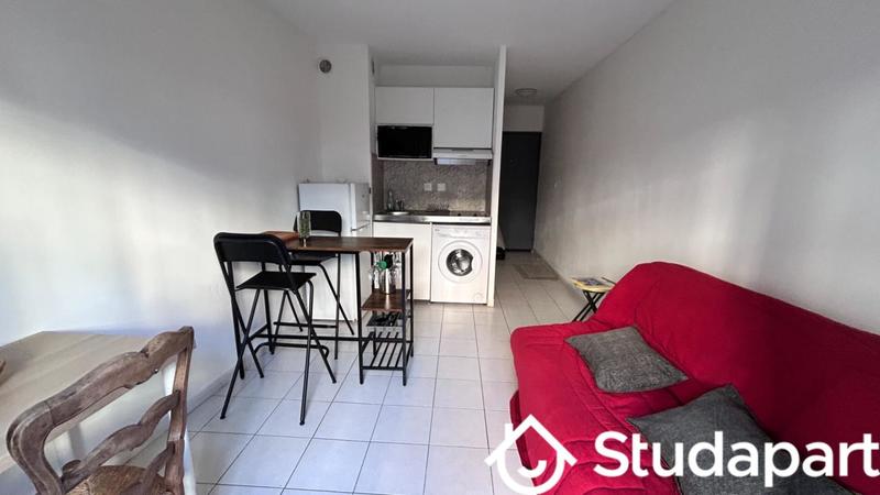 Appartement - 18 m² - 1 pièce