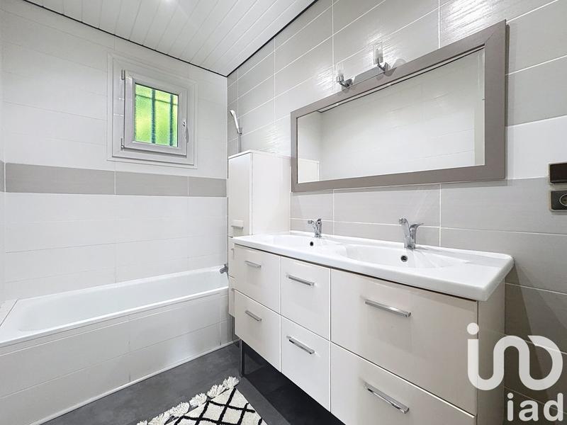 Maison - 106 m² - 5 pièces