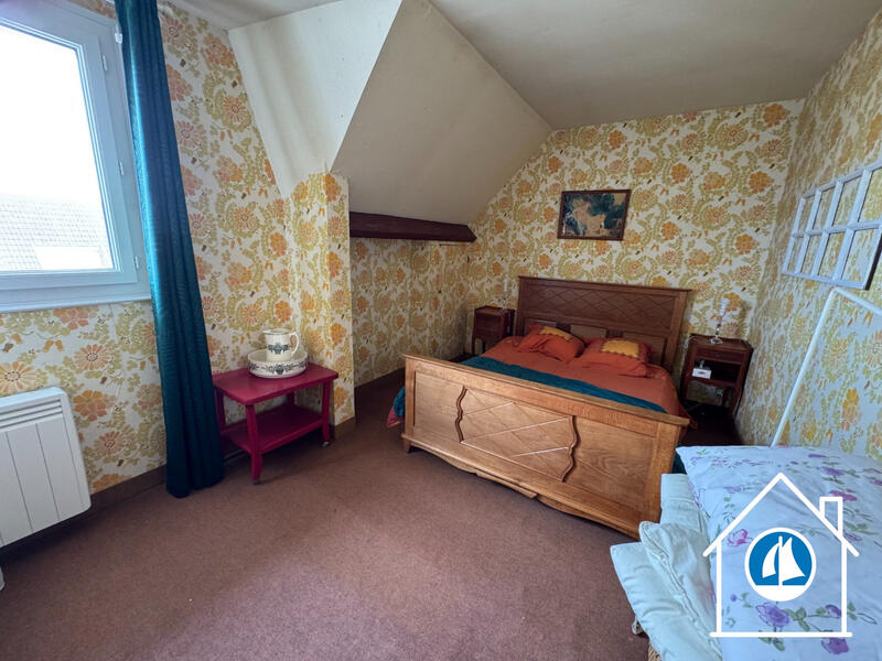 Maison - 157 m² - 8 pièces