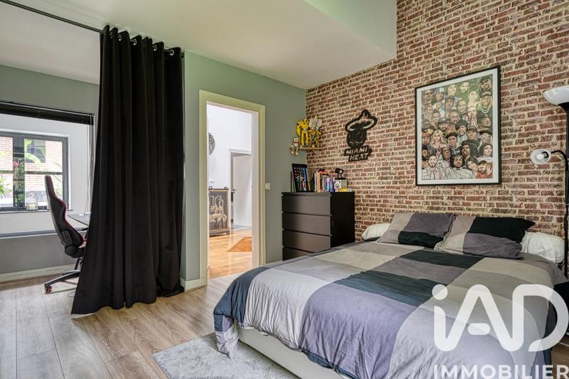 Maison - 350 m² - 10 pièces