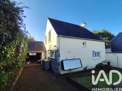 Maison - 90 m² - 6 pièces