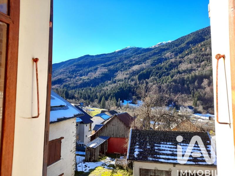 Maison de village - 91 m² - 4 pièces