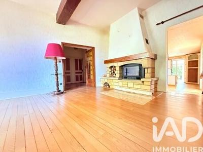 Maison de ville - 259 m² - 8 pièces