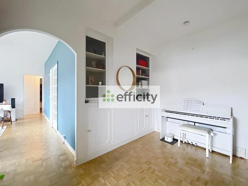 Appartement - 73 m² - 2 pièces