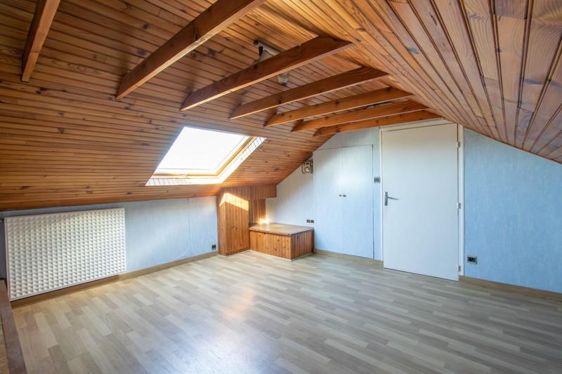Maison - 104 m² - 5 pièces