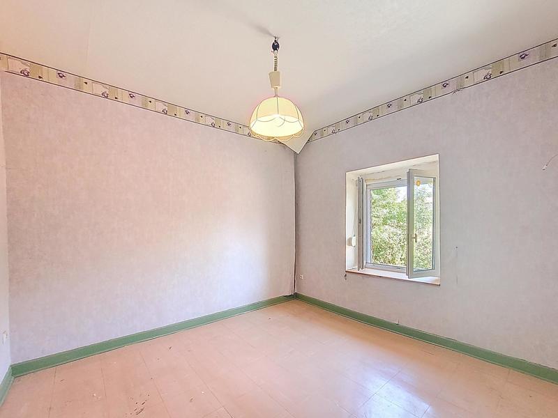 Maison en pierre - 106 m² - 5 pièces