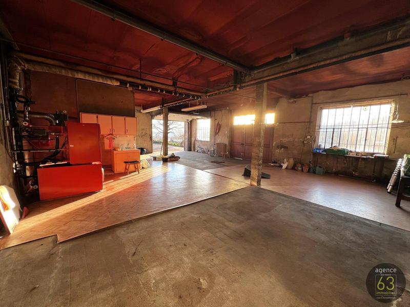 Maison - 192 m² - 6 pièces