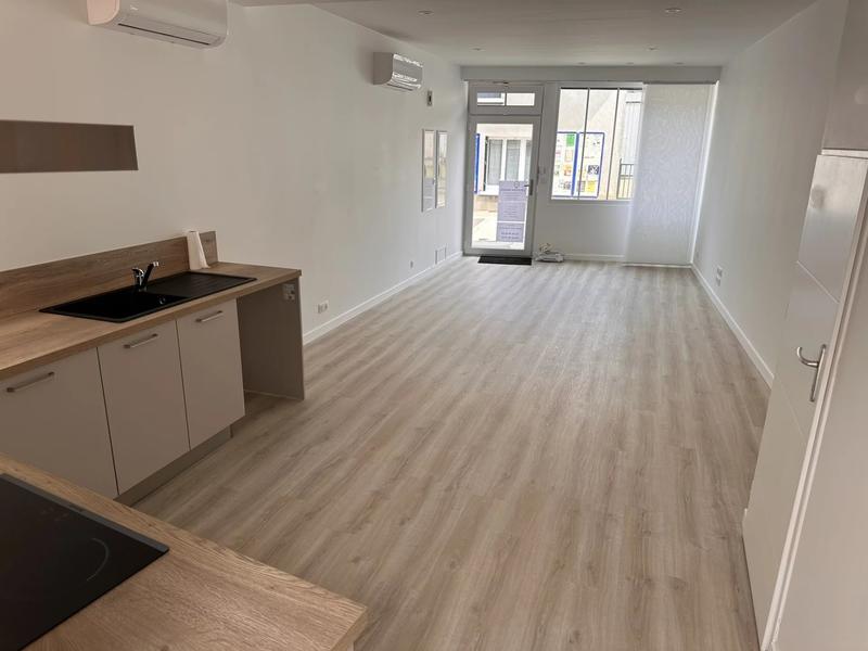 Maison - 93 m² - 4 pièces