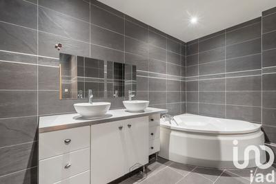 Appartement - 127 m² - 5 pièces