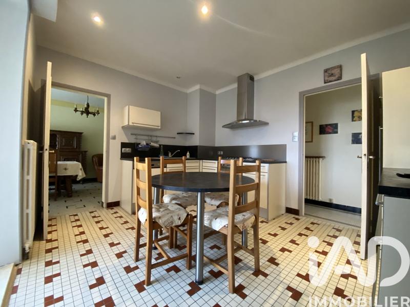 Maison - 80 m² - 5 pièces