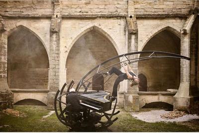 Cirque : Piano Rubato - Mélissa Von Vépy / Cie Happés