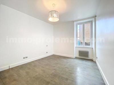 Appartement - 124 m² - 4 pièces