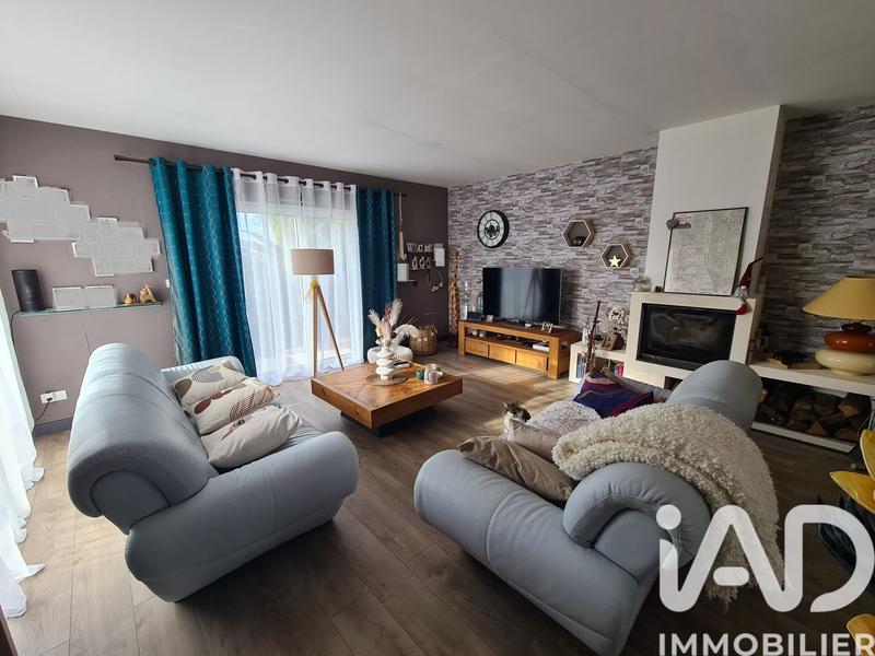 Maison - 143 m² - 6 pièces