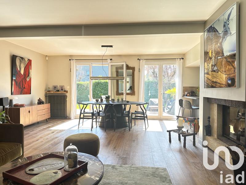 Maison - 140 m² - 6 pièces