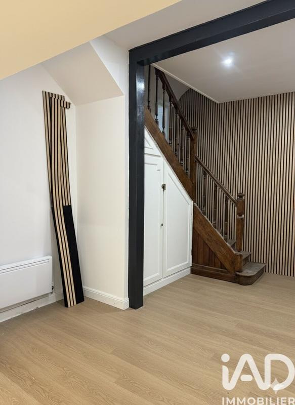 Maison - 131 m² - 8 pièces