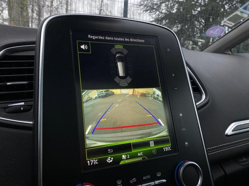 Renault Scénic Long Intens 1.3tce 140cv 7 Places Carplay/Camera/Roue Secours/Toit Pano