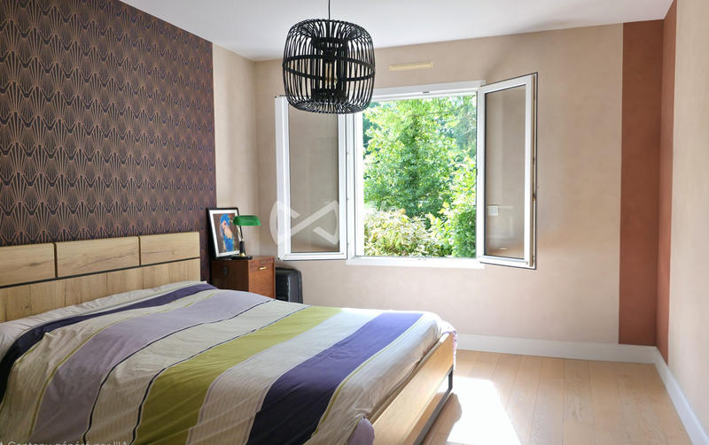 Maison - 180 m² - 7 pièces