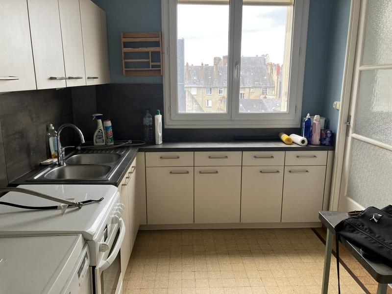 Appartement - 93 m² - 4 pièces