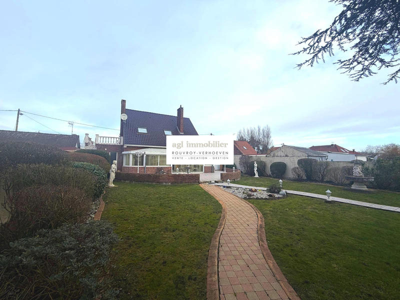 Maison - 174 m² - 5 pièces